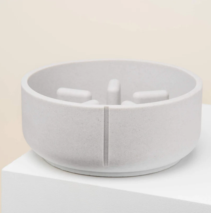 Lėto valgymo dubenėlis šunims "Pino"