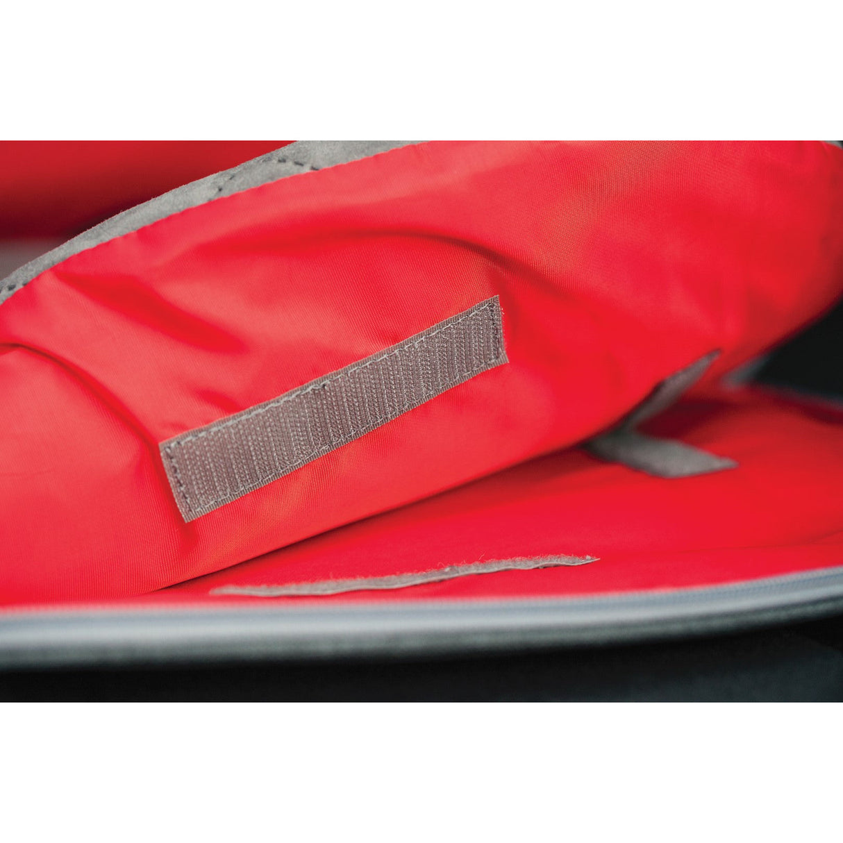 KONG 2-in-1 kelioninis krepšys ir kilimėlis