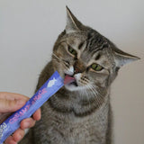 Wow Cat Creamy Snack kreminis skanėstas katėms su lašiša